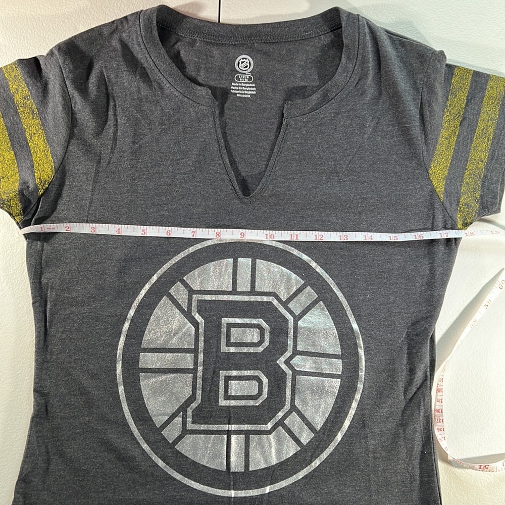 NHL Boston Bruins juniors short sleeve screen printed tee shirt v neck - Picture 3 of 7